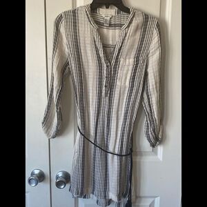 Forever 21 striped long sleeve shirt dress